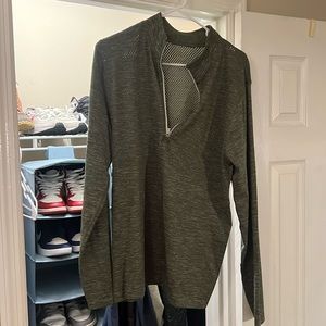 Lululemon Pullover